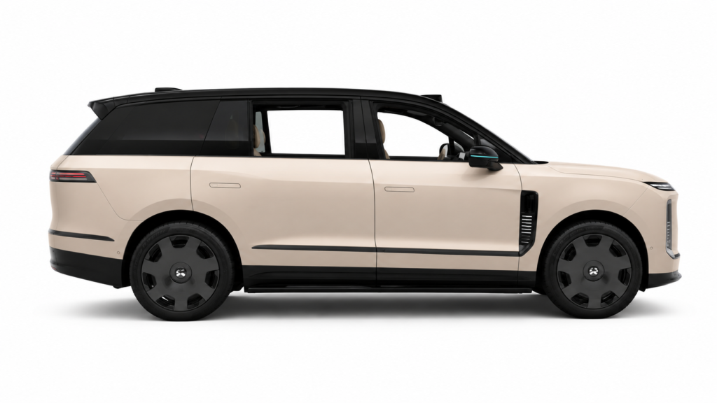DUŻY SUV EV